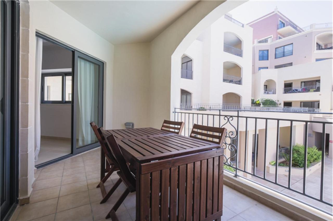 מליאהה Lux Seaview & Pool-Hosted By Sweetstay מראה חיצוני תמונה